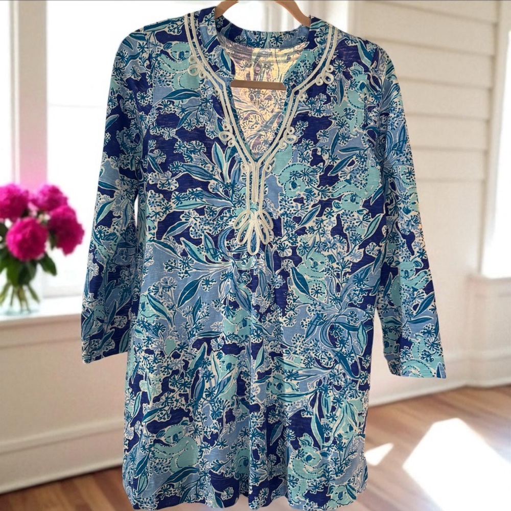 LIKE NEW Lilly Pulitzer Kaia Koala Bear Floral Tunic EXCELLENT CONDITION